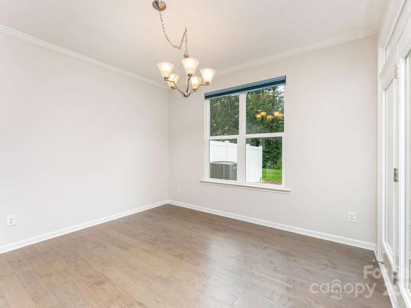 829 River Park Road, Belmont, NC 28012.  MLS# CAR4258601, YatesRealty ID 16620. 