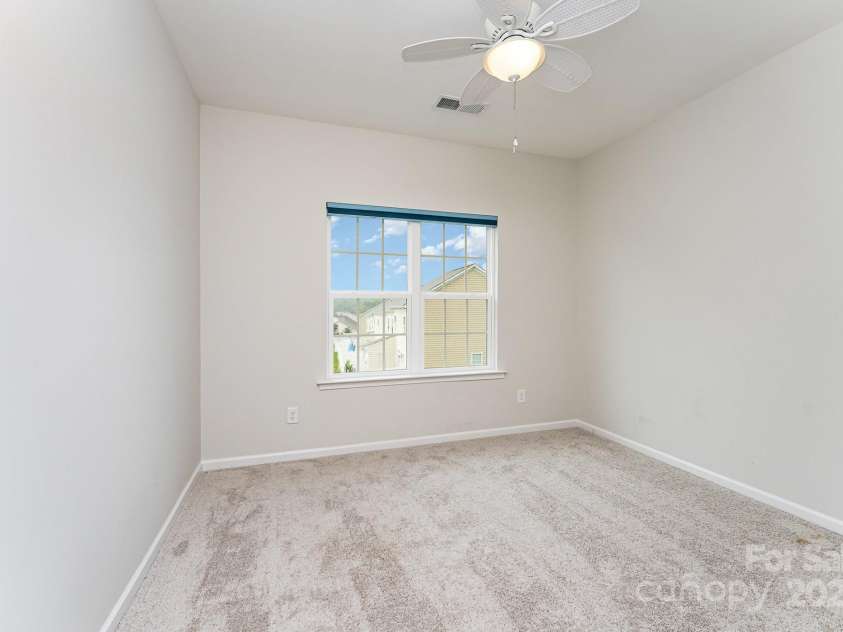 829 River Park Road, Belmont, NC 28012.  MLS# CAR4258601, YatesRealty ID 16620. 