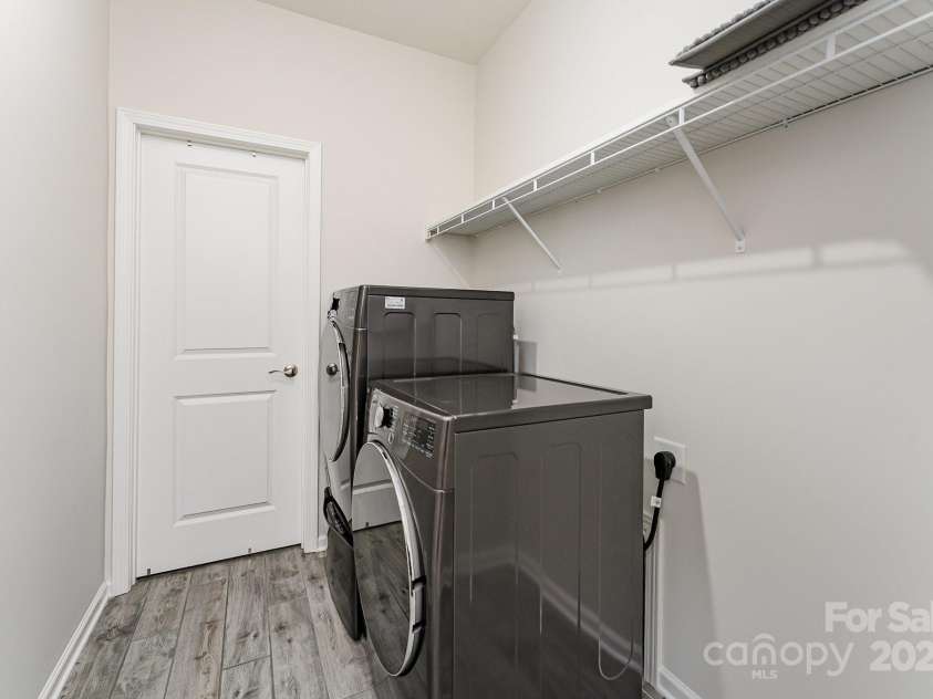 829 River Park Road, Belmont, NC 28012.  MLS# CAR4258601, YatesRealty ID 16620. 