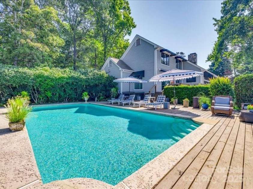 15 Old Stage Trail, Clover, SC 29710.  MLS# CAR4263534, YatesRealty ID 16621. 