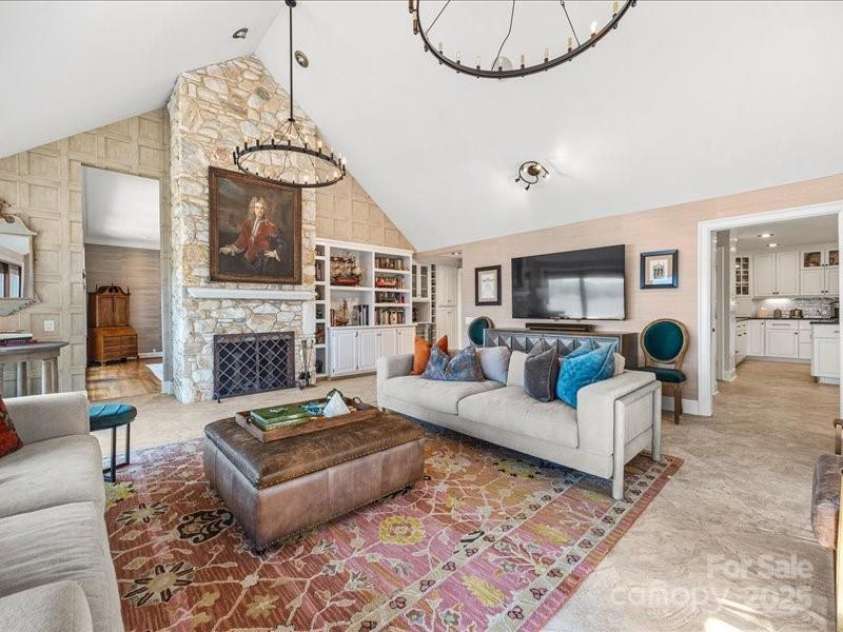 15 Old Stage Trail, Clover, SC 29710.  MLS# CAR4263534, YatesRealty ID 16621. 