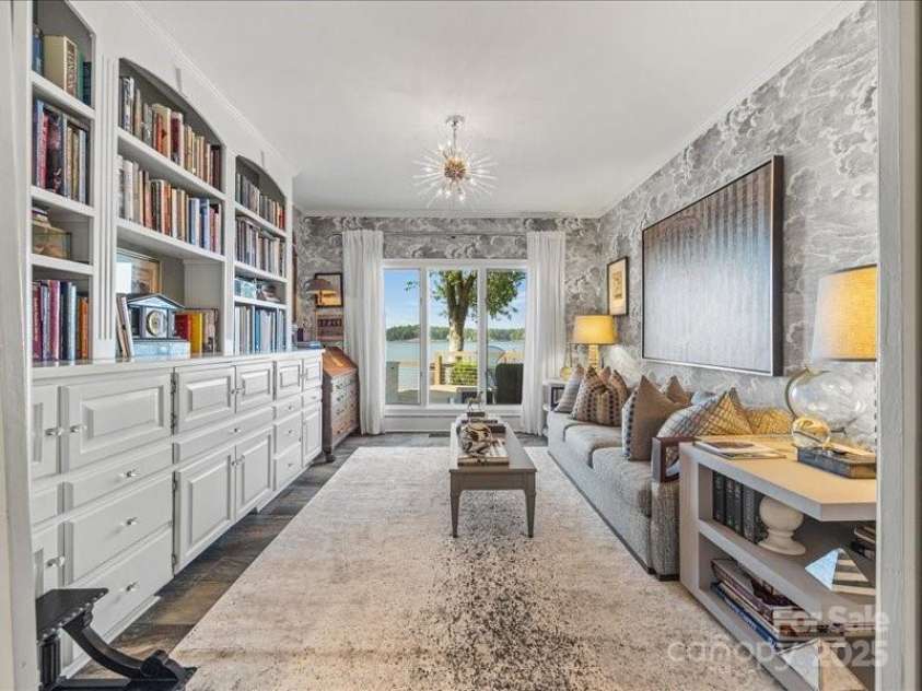 15 Old Stage Trail, Clover, SC 29710.  MLS# CAR4263534, YatesRealty ID 16621. 