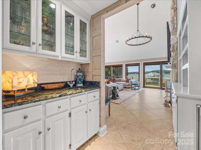 15 Old Stage Trail, Clover, SC 29710.  MLS# CAR4263534, YatesRealty ID 16621. 