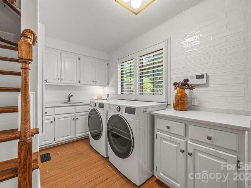 15 Old Stage Trail, Clover, SC 29710.  MLS# CAR4263534, YatesRealty ID 16621. 