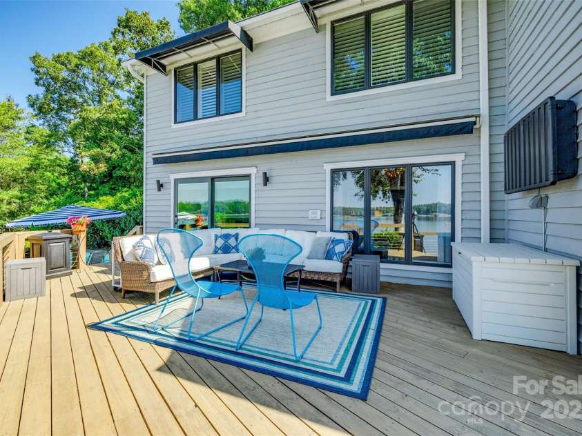 15 Old Stage Trail, Clover, SC 29710.  MLS# CAR4263534, YatesRealty ID 16621. 