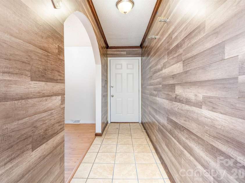 231 Green Bay Drive, Rock Hill, SC 29732.  MLS# CAR4370090, YatesRealty ID 16622. 