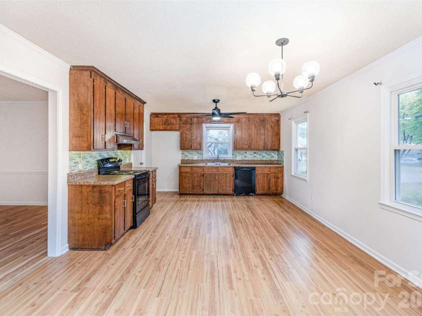 231 Green Bay Drive, Rock Hill, SC 29732.  MLS# CAR4370090, YatesRealty ID 16622. 