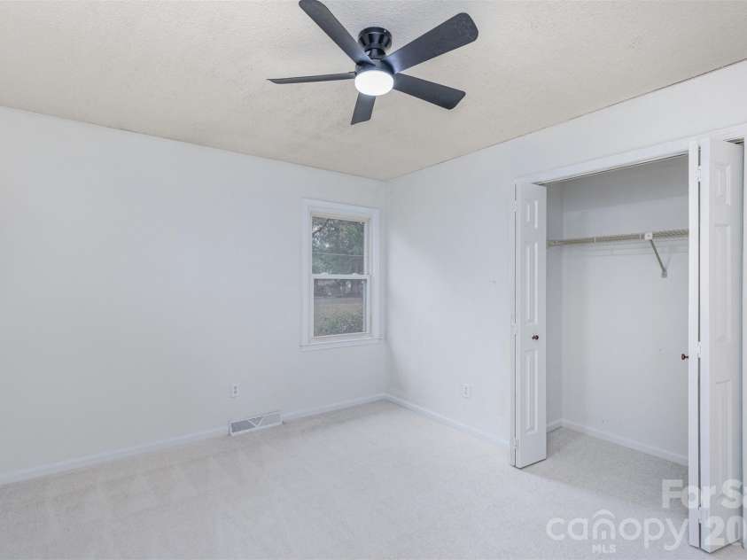 231 Green Bay Drive, Rock Hill, SC 29732.  MLS# CAR4370090, YatesRealty ID 16622. 