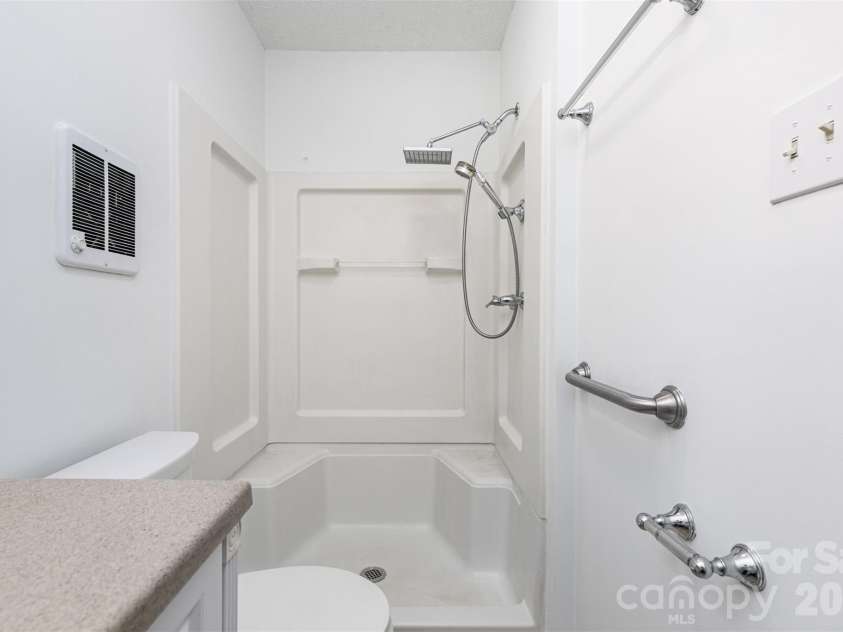 231 Green Bay Drive, Rock Hill, SC 29732.  MLS# CAR4370090, YatesRealty ID 16622. 