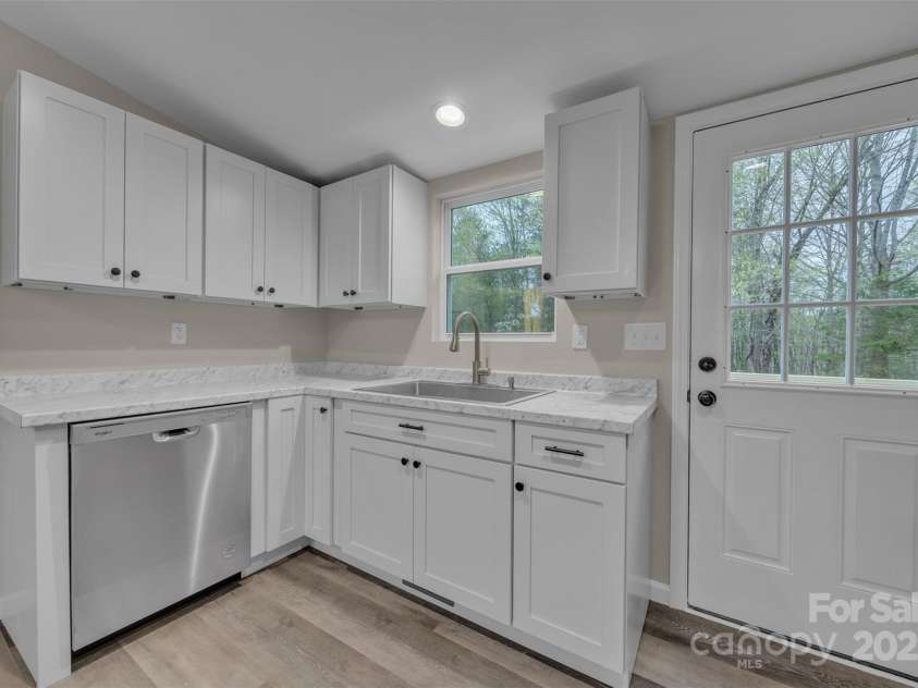 132 Riverview Acres Lane, Taylorsville, NC 28681.  MLS# CAR4243883, YatesRealty ID 16625. 