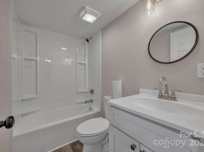 132 Riverview Acres Lane, Taylorsville, NC 28681.  MLS# CAR4243883, YatesRealty ID 16625. 