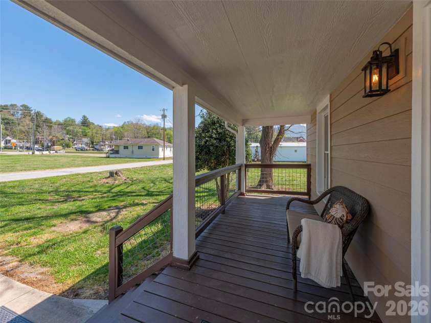 274 Charles Street, Clyde, NC 28721.  MLS# CAR4376057, YatesRealty ID 16626. 