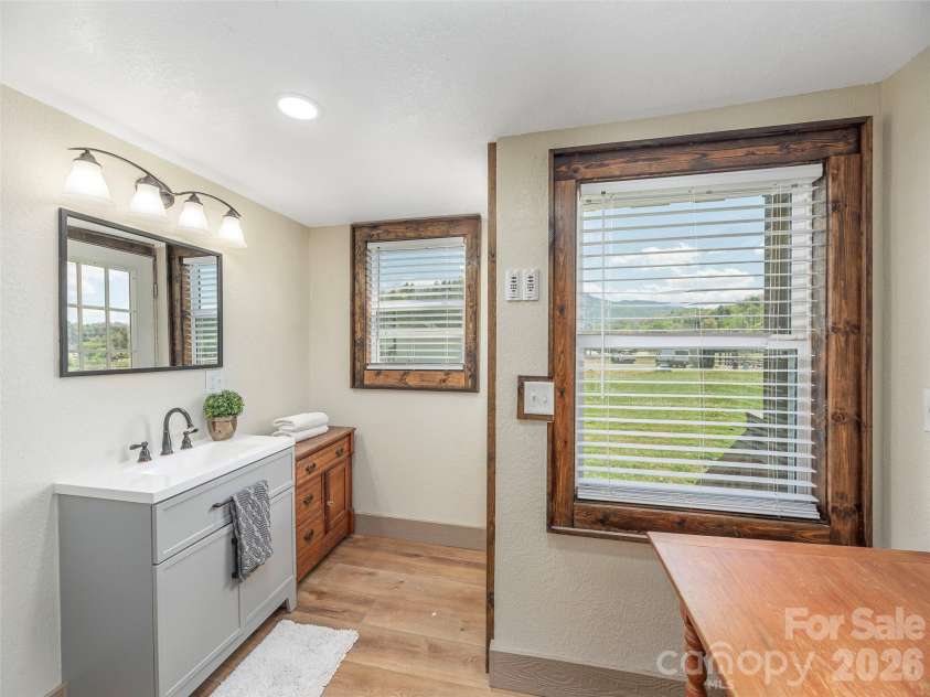 274 Charles Street, Clyde, NC 28721.  MLS# CAR4376057, YatesRealty ID 16626. 