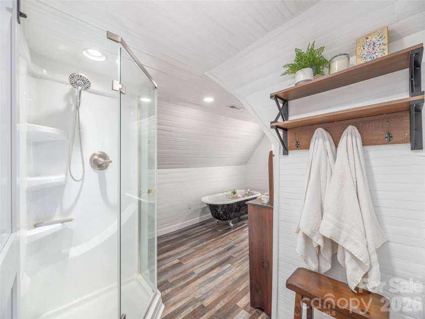 274 Charles Street, Clyde, NC 28721.  MLS# CAR4376057, YatesRealty ID 16626. 