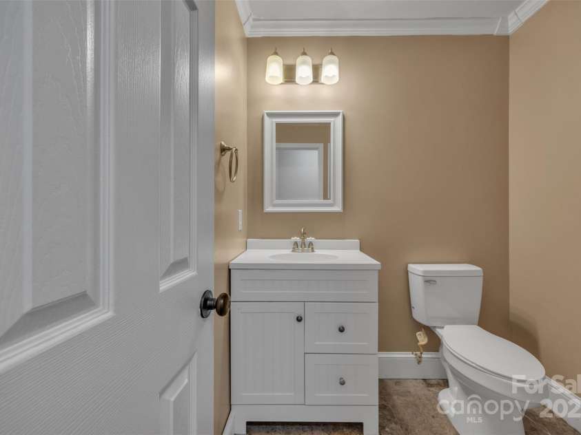 63 Frost Lane, Taylorsville, NC 28681.  MLS# CAR4246788, YatesRealty ID 16626. 