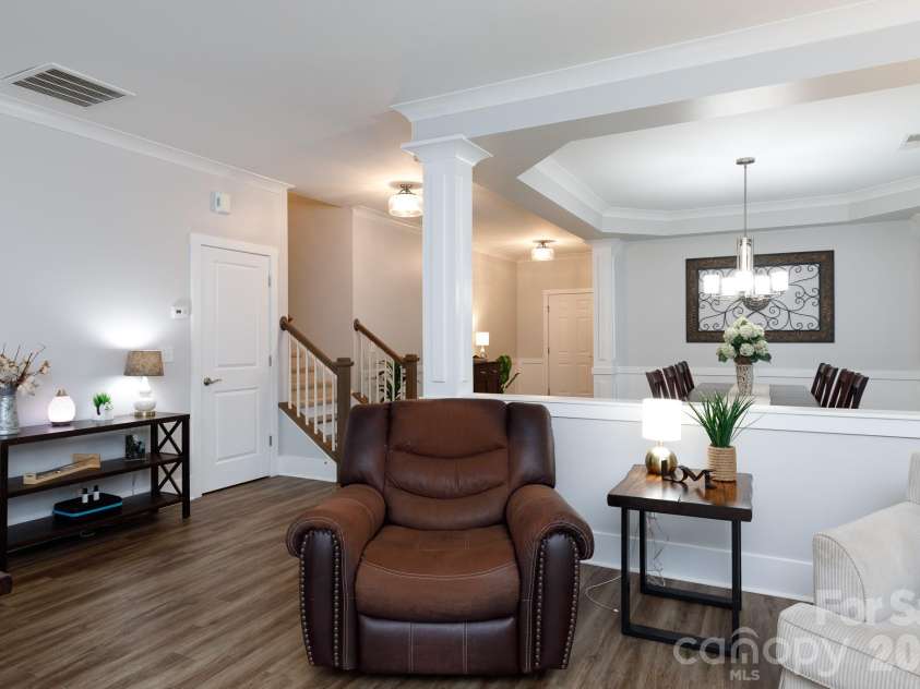 2172 Bluebell Way, Tega Cay, SC 29708.  MLS# CAR4354696, YatesRealty ID 16628. 