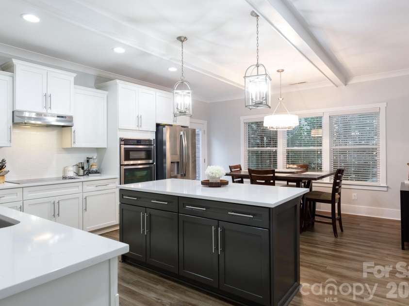 2172 Bluebell Way, Tega Cay, SC 29708.  MLS# CAR4354696, YatesRealty ID 16628. 
