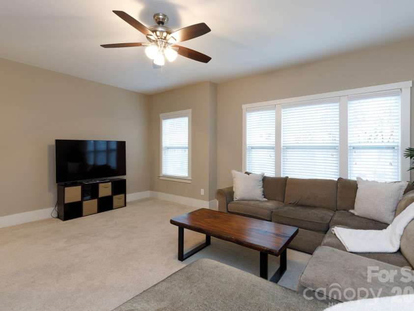 2172 Bluebell Way, Tega Cay, SC 29708.  MLS# CAR4354696, YatesRealty ID 16628. 