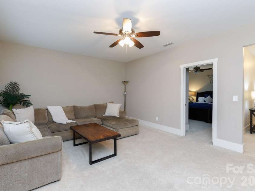 2172 Bluebell Way, Tega Cay, SC 29708.  MLS# CAR4354696, YatesRealty ID 16628. Spacious bonus room