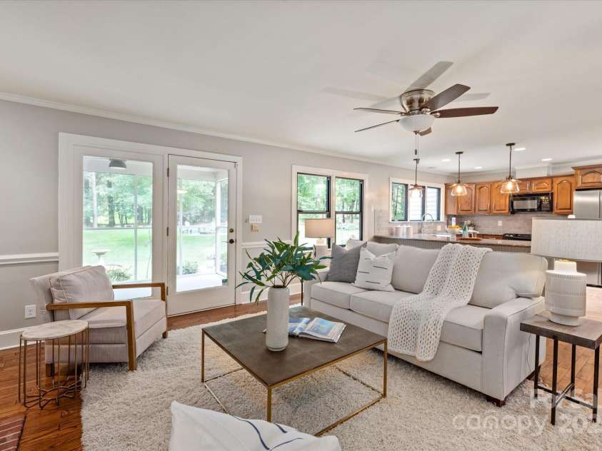 516 Amanda Drive, Weddington, NC 28104.  MLS# CAR4262831, YatesRealty ID 16628. 