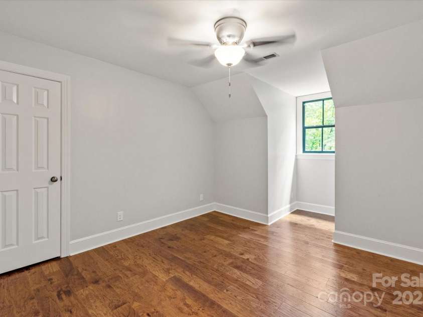 516 Amanda Drive, Weddington, NC 28104.  MLS# CAR4262831, YatesRealty ID 16628. 