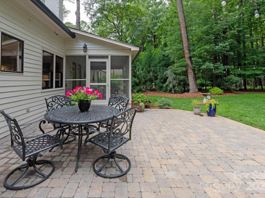 516 Amanda Drive, Weddington, NC 28104.  MLS# CAR4262831, YatesRealty ID 16628. 