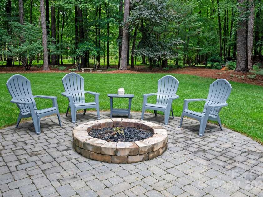 516 Amanda Drive, Weddington, NC 28104.  MLS# CAR4262831, YatesRealty ID 16628. 