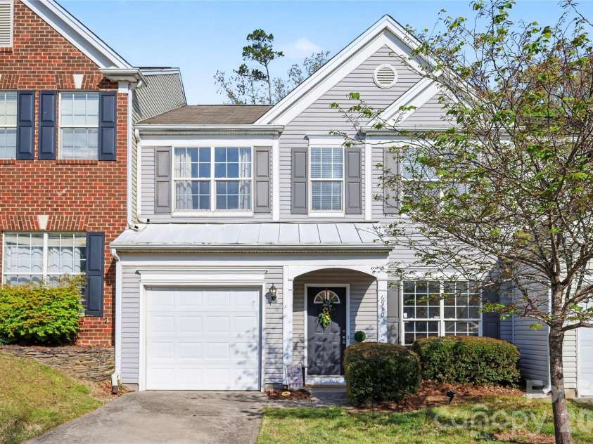 6930 Beverly Springs Drive, Charlotte, NC 28270.  MLS# CAR4363174, YatesRealty ID 16629. Welcome to 6930 Beverly Springs Dr.