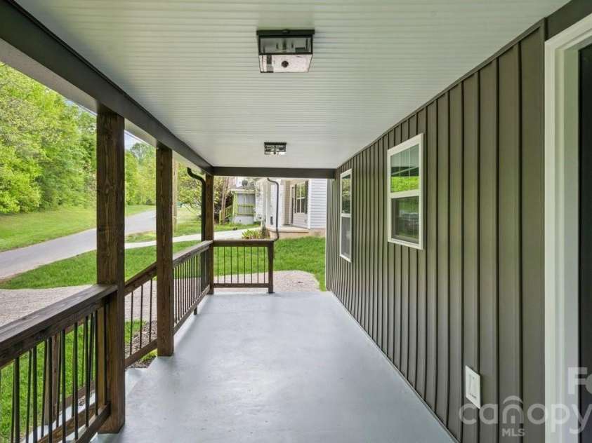 102 Carolina Avenue, Bessemer City, NC 28016.  MLS# CAR4366712, YatesRealty ID 16630. 