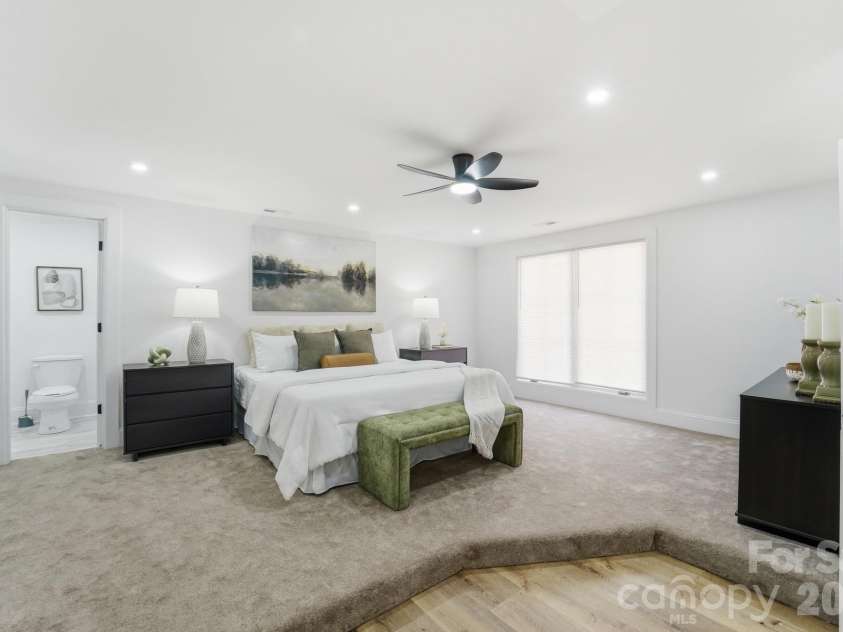 4706 Cricklewood Lane, Charlotte, NC 28212.  MLS# CAR4373914, YatesRealty ID 16631. 