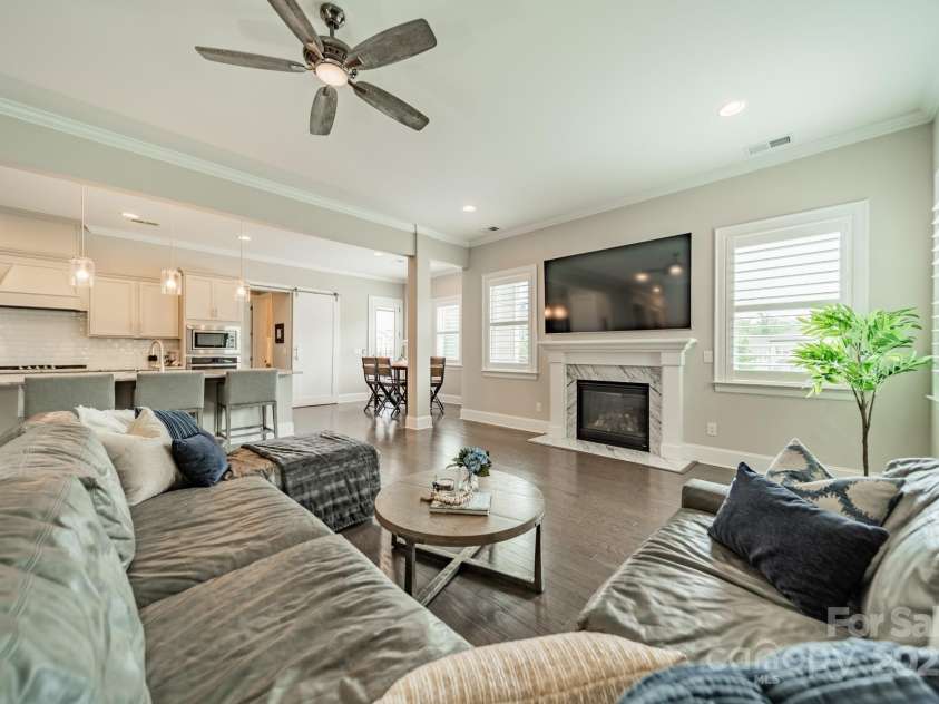 515 Lizzie Lane, Fort Mill, SC 29708.  MLS# CAR4260280, YatesRealty ID 16631. 