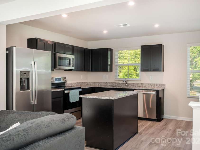 2037 Langer Street, Charlotte, NC 28214.  MLS# CAR4260659, YatesRealty ID 16632. 