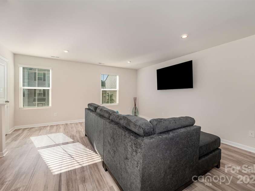 2037 Langer Street, Charlotte, NC 28214.  MLS# CAR4260659, YatesRealty ID 16632. 