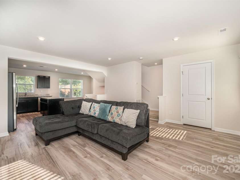 2037 Langer Street, Charlotte, NC 28214.  MLS# CAR4260659, YatesRealty ID 16632. 