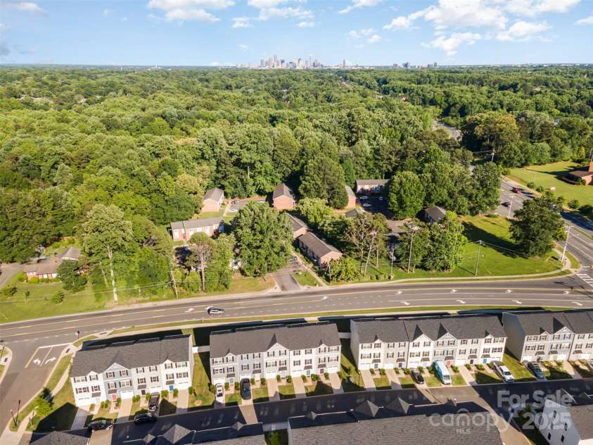 2037 Langer Street, Charlotte, NC 28214.  MLS# CAR4260659, YatesRealty ID 16632. 