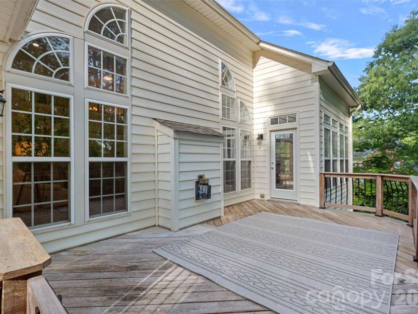 6111 Savannah Grace Lane, Huntersville, NC 28078.  MLS# CAR4369368, YatesRealty ID 16632. 