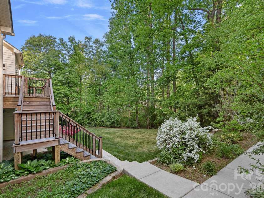 6111 Savannah Grace Lane, Huntersville, NC 28078.  MLS# CAR4369368, YatesRealty ID 16632. 