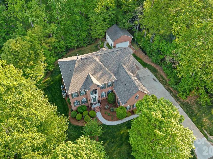 6111 Savannah Grace Lane, Huntersville, NC 28078.  MLS# CAR4369368, YatesRealty ID 16632. 