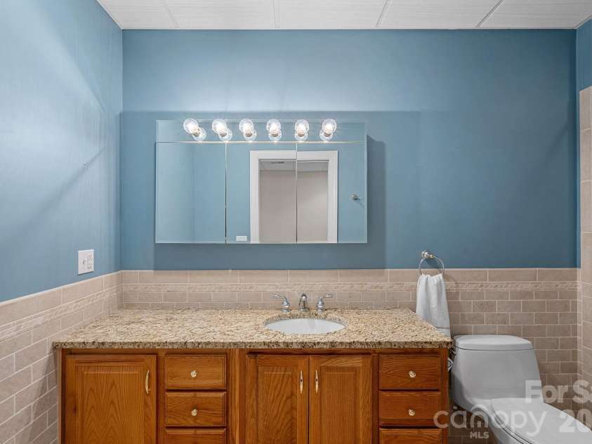 6111 Savannah Grace Lane, Huntersville, NC 28078.  MLS# CAR4369368, YatesRealty ID 16632. 
