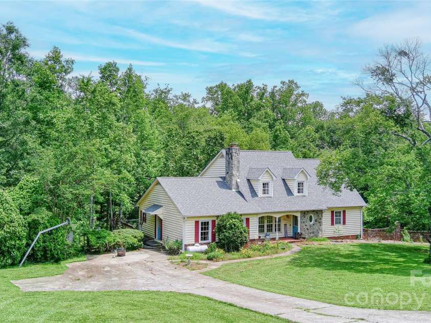 171 Carver Lane, Forest City, NC 28043.  MLS# CAR4215333, YatesRealty ID 16633. 