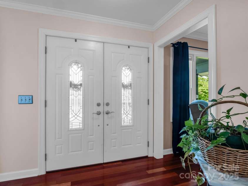 24 Middlemount Road, Pisgah Forest, NC 28768.  MLS# CAR4245556, YatesRealty ID 16634. Foyer