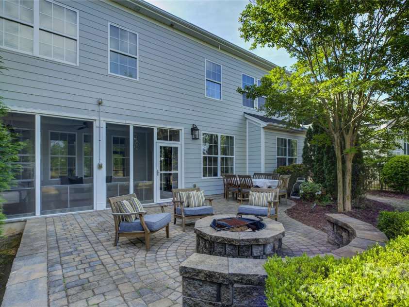 295 Helton Lane, Fort Mill, SC 29708.  MLS# CAR4370897, YatesRealty ID 16634. 