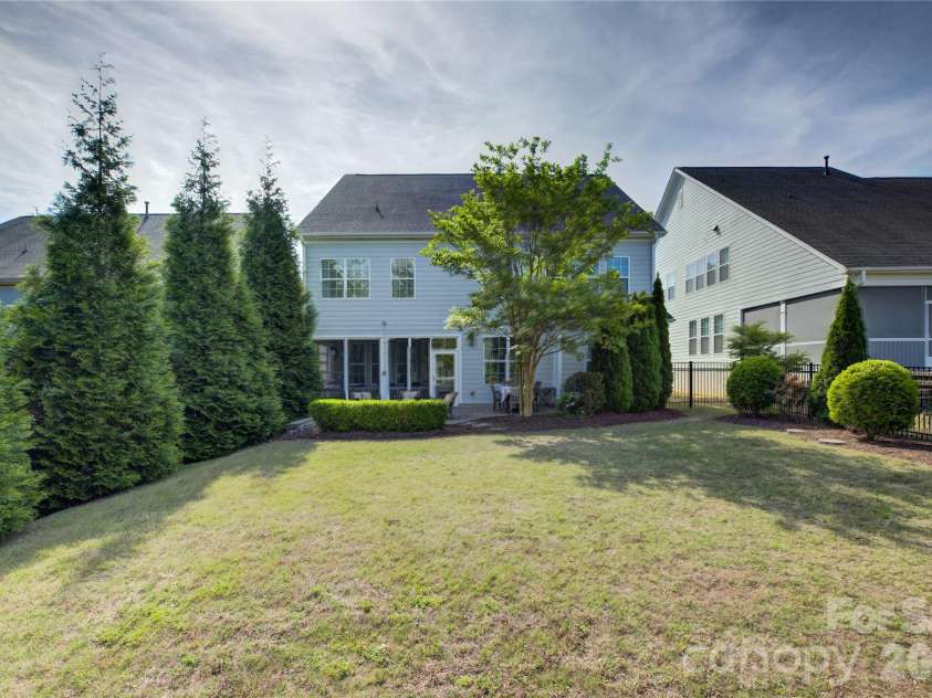 295 Helton Lane, Fort Mill, SC 29708.  MLS# CAR4370897, YatesRealty ID 16634. 