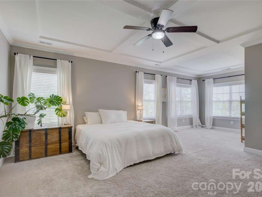 295 Helton Lane, Fort Mill, SC 29708.  MLS# CAR4370897, YatesRealty ID 16634. Over sized primary