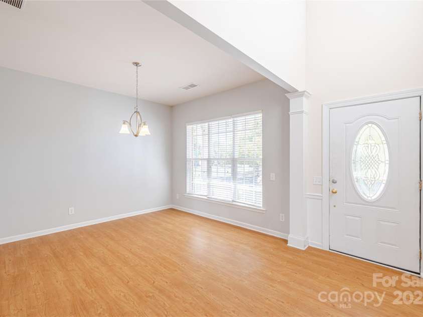 2802 Azalea Hills Drive, Charlotte, NC 28262.  MLS# CAR4257727, YatesRealty ID 16635. 