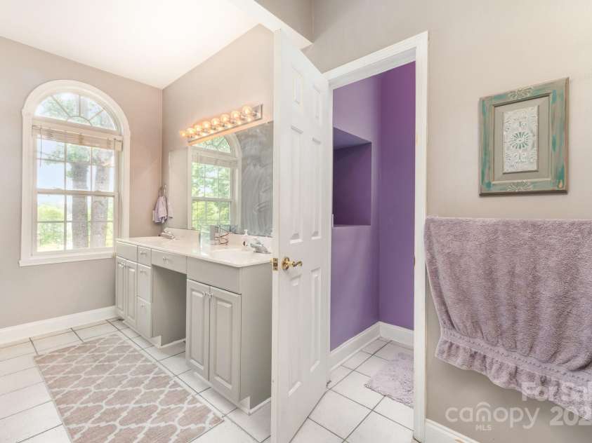 7525 Windy Pine Circle, Denver, NC 28037.  MLS# CAR4250896, YatesRealty ID 16636. 