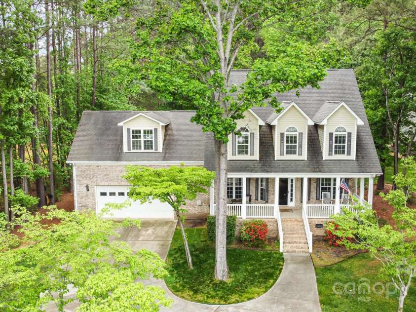 7525 Windy Pine Circle, Denver, NC 28037.  MLS# CAR4250896, YatesRealty ID 16636. 