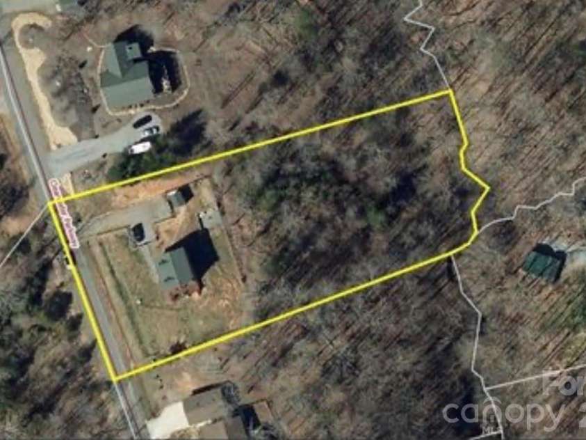 1142 Clearwater Parkway, Rutherfordton, NC 28139.  MLS# CAR4366503, YatesRealty ID 16637. 