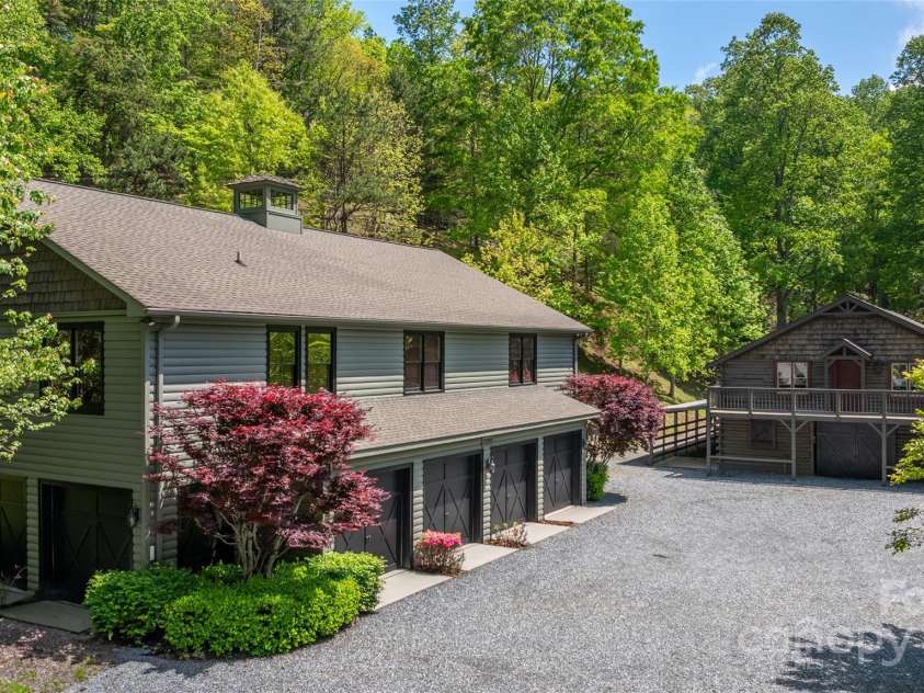 1283 Leafstone Circle, Sylva, NC 28779.  MLS# CAR4305776, YatesRealty ID 16639. 