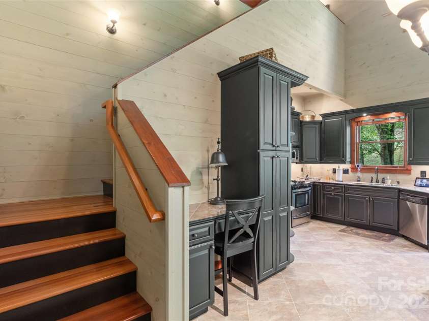1283 Leafstone Circle, Sylva, NC 28779.  MLS# CAR4305776, YatesRealty ID 16639. 